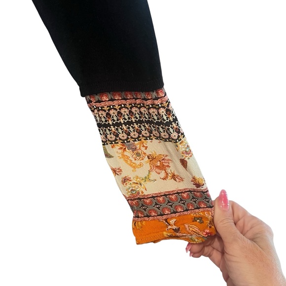 Desigual Black Sweater Top with Floral and Patterned Accents Size Medium - Picture 5 of 7